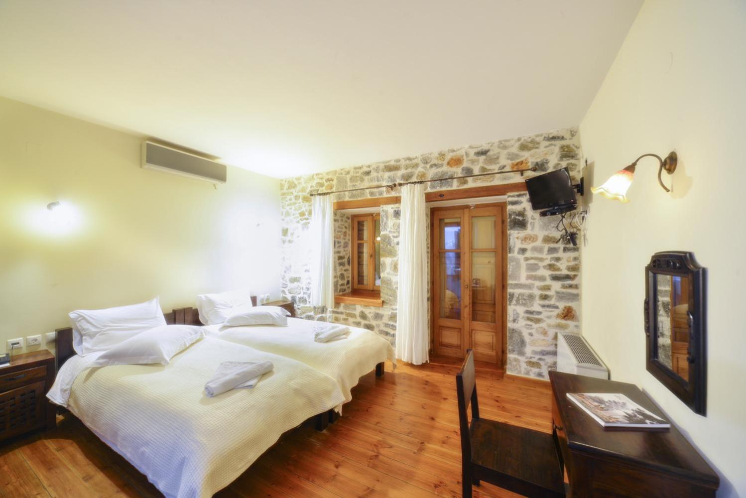 Hotel Eos - Authentic Experience Skíti Camera foto